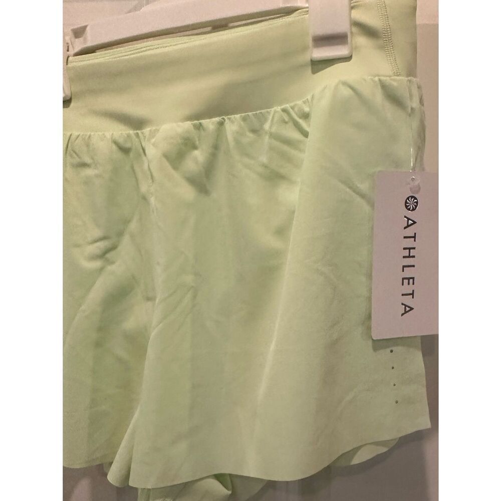 Athleta Medium Fast Route Run shorts Mint Green or Navy Blue - Picture 5 of 8